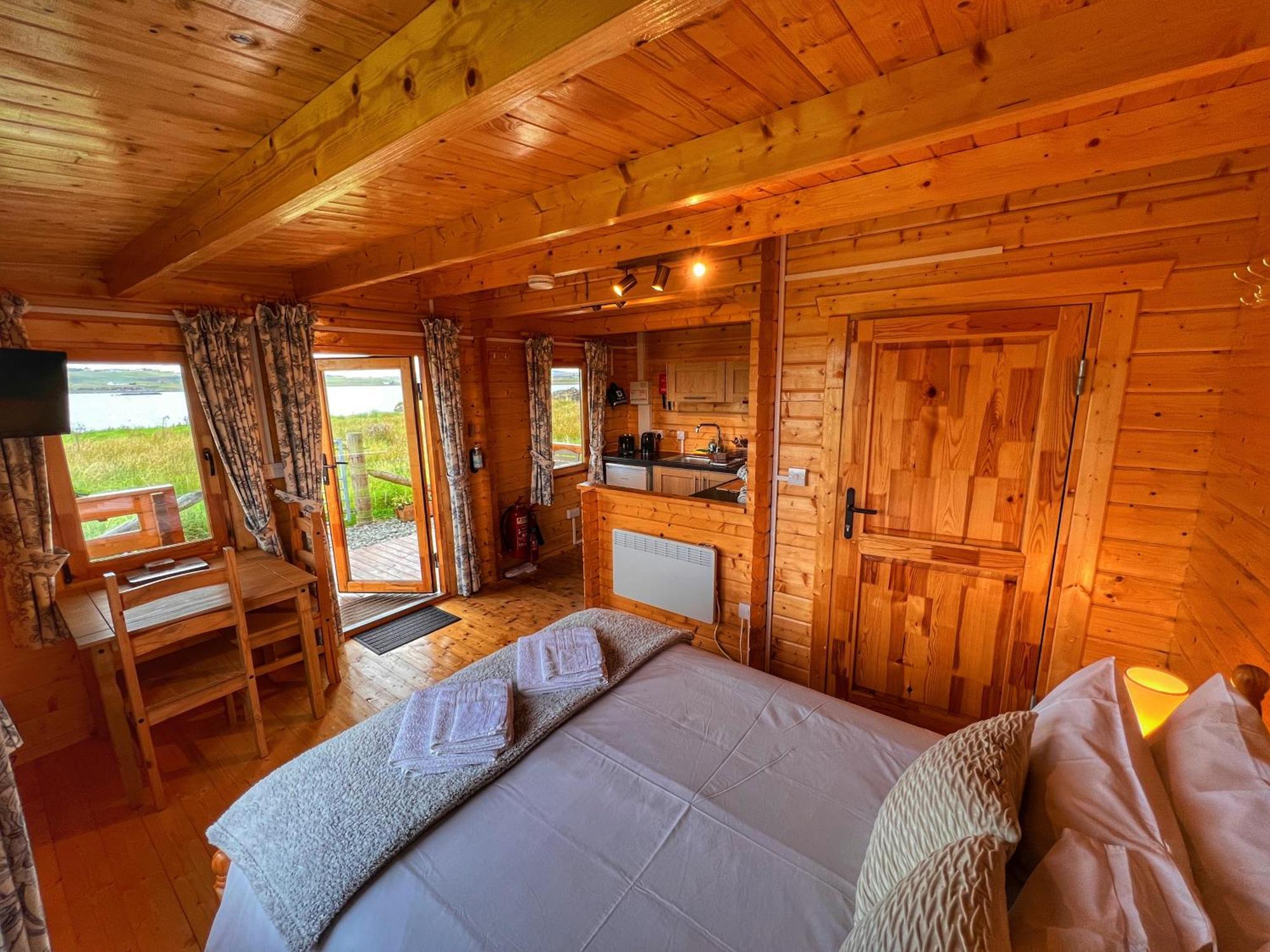 Harlosh Log Cabins Dunvegan  Kamer foto