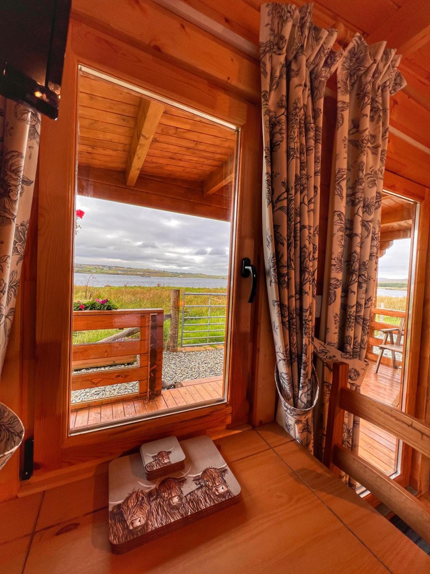 Harlosh Log Cabins Dunvegan  Kamer foto